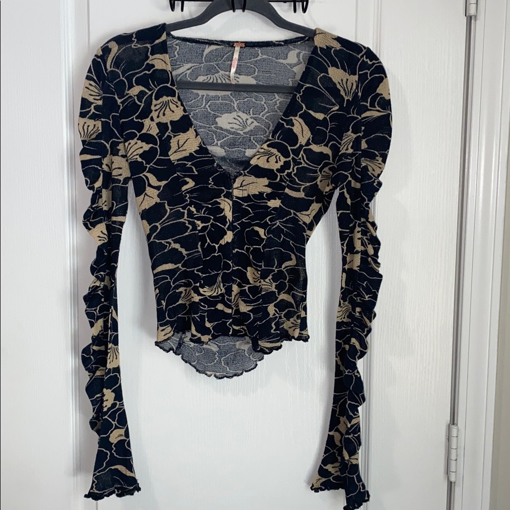 NWOT Free People Through The Meadow Top In Black Combo - Picture 5 of 12